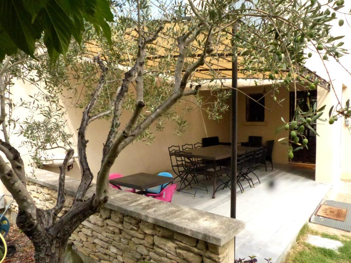 La Quietude De St Antoine - Piscine Privee Villa LʼIsle-sur-la-Sorgue Buitenkant foto
